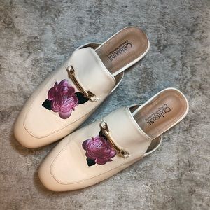 Catherine Malandrino Floral Slides